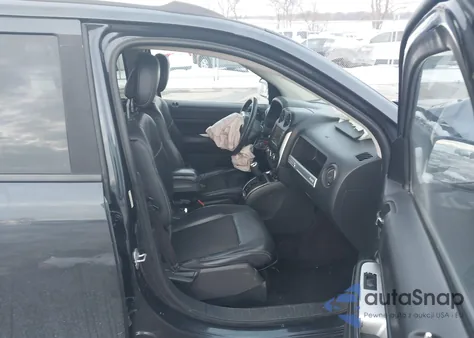 2014 Jeep Compass Latitude z USA, uszkodzony, nr VIN 1C4NJDEB6ED534236